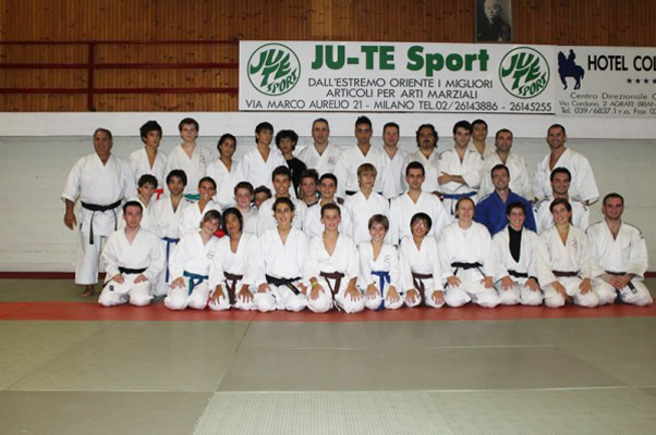 Foto-del-gruppo-di-Judo-del-Ronin-di-Monza,-foto-Storica